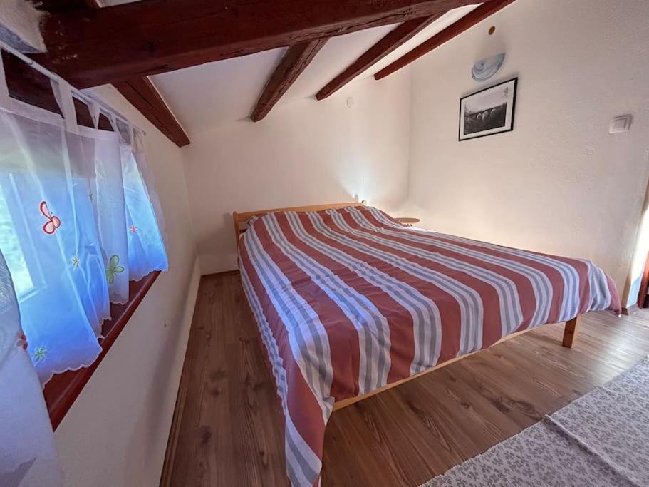 App Franci Parenzana Apartman Marusici  Kültér fotó